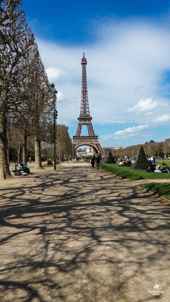 20160403 090022 576x1024 - Torre Eiffel como comprar ingressos e fugir da filas